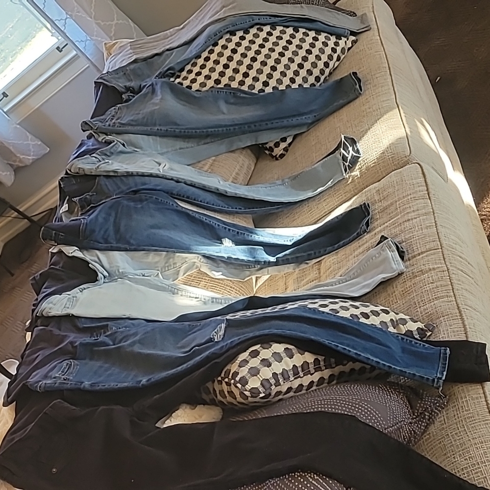 Lot of Maternity jeans